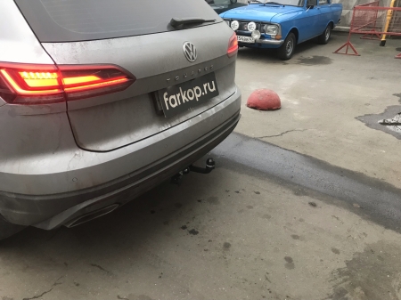 Фаркоп Трейлер для Volkswagen Touareg 2018- 9140 в 