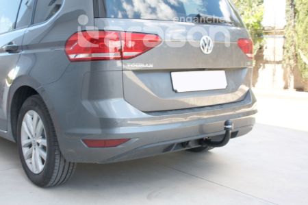 Фаркоп Aragon для Volkswagen Touran 2015- E6712BV в 