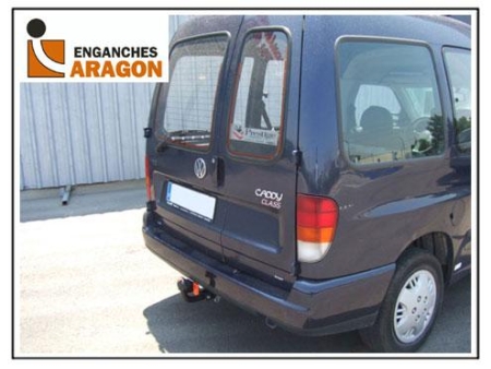 Фаркоп Aragon для Volkswagen Caddy 1996-2004 E5804AA в 